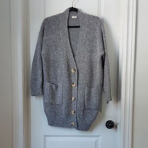Debut Gray Cardigan Sweater with V-Neck and Oversized Fit